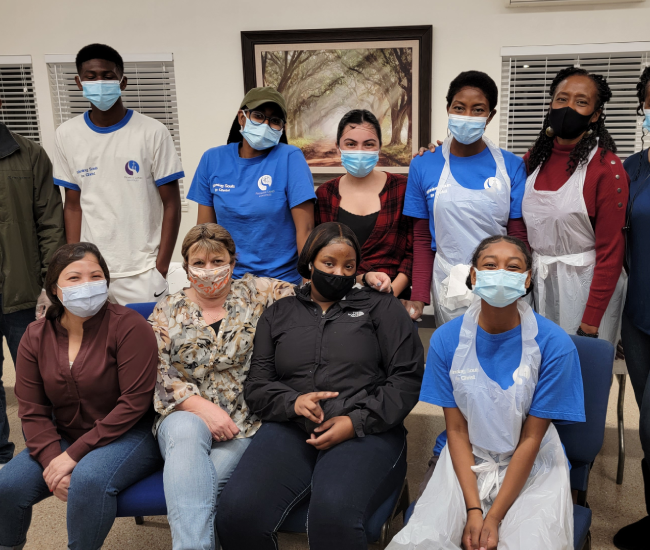 Promise Land Ministries volunteers